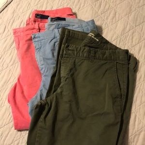 3 GAP girlfriend chinos